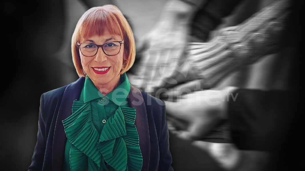 Maria D'Aniello - Sestante.tv