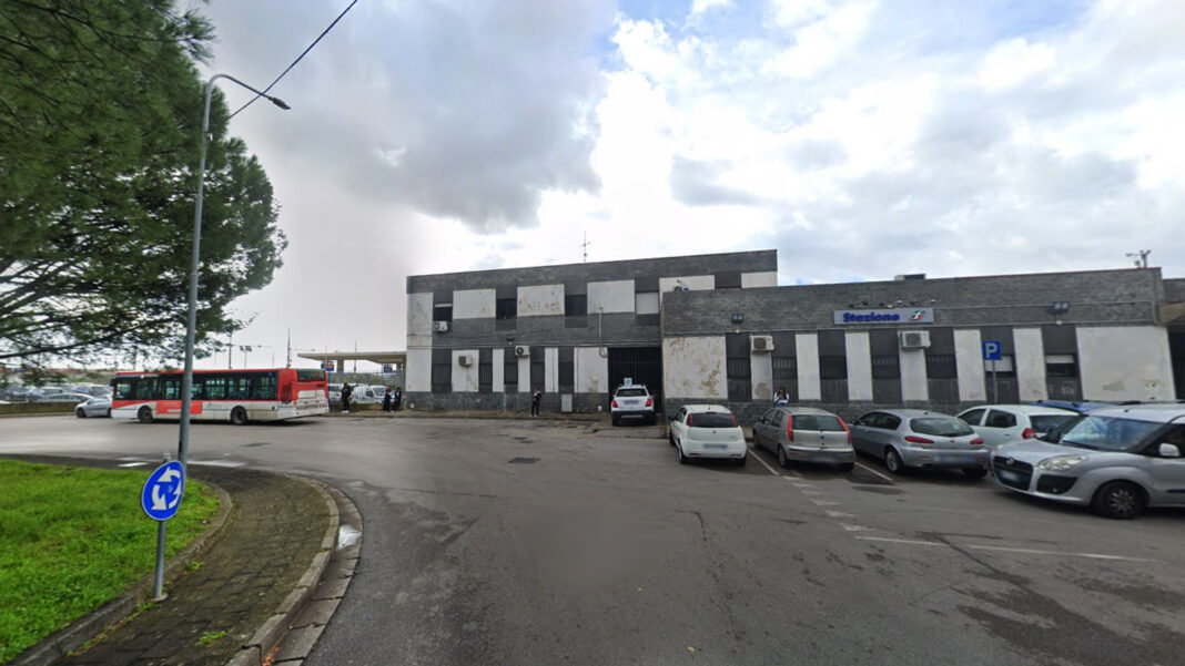 Sarno. Stazione Trenitalia - sestante.tv