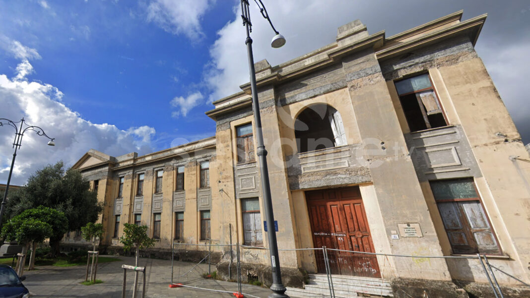 Sarno. Scuola De Amicis _ Sestante.tv