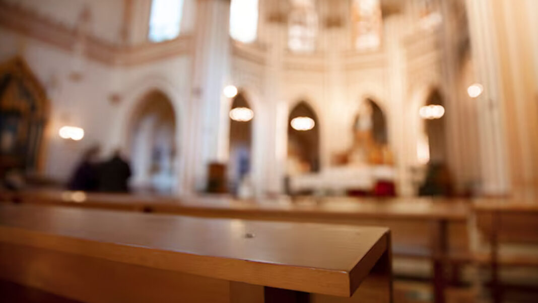 Chiesa furto (freepik) _ sestantetv