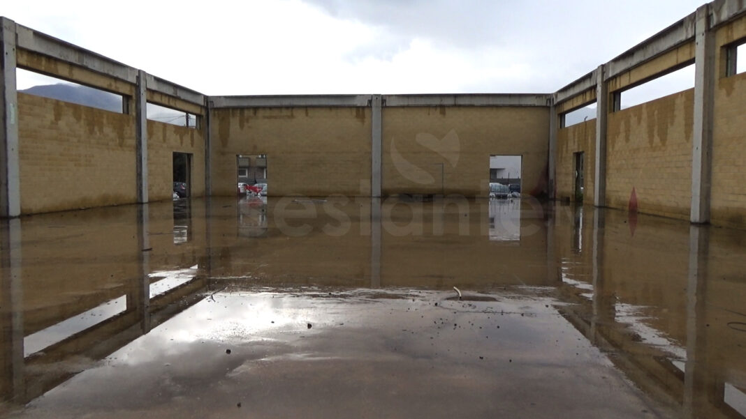 Scafati. Palestra Caccioppoli _ sestantetv