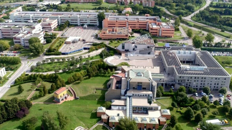 Fisciano Studente 27enne Si Toglie La Vita Nel Parcheggio Del Campus Universita Di Salerno A Fisciano Sestante.tv Fotoweb 768x432