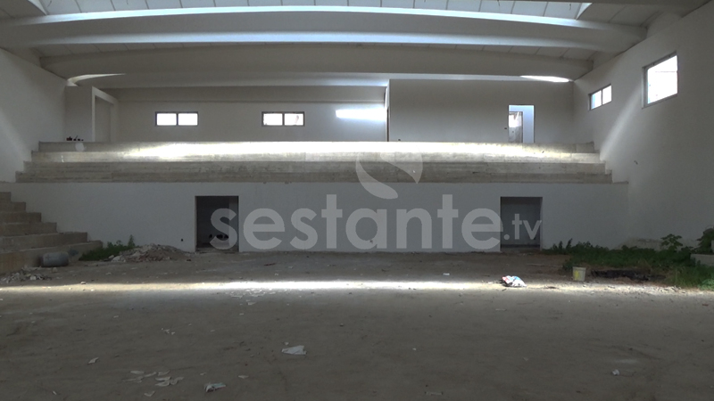Angri. Palestra Via Stabia _ sestante.tv
