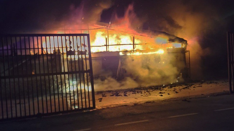 Angri incendio in Via Orta Longa _ sestante.tv