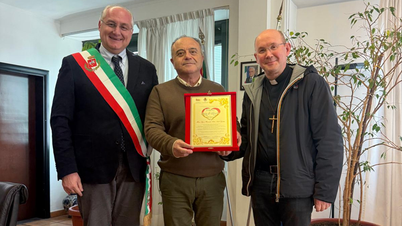 Michele Strianese, Nicola Gratteri e Don Alessando Cirillo - sestante.tv