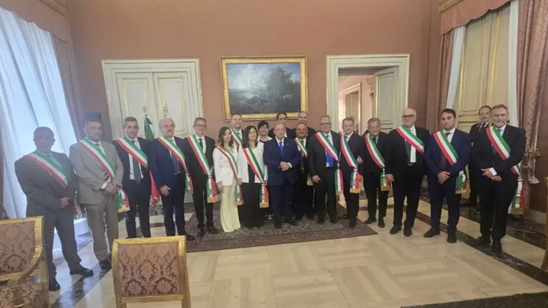 Napoli. Prefettura, incontro con i nuovi sindaci dell'area metropolitana - Ansa
