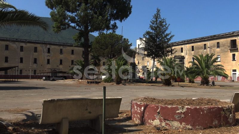 Nocera Inferiore. Caserma Tofano - sestante.tv