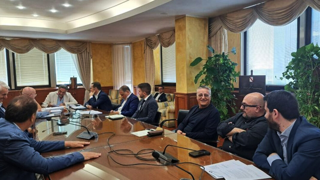 Regione Campania, via libera all’assestamento di bilancio 2026-2028 - sestante.tv