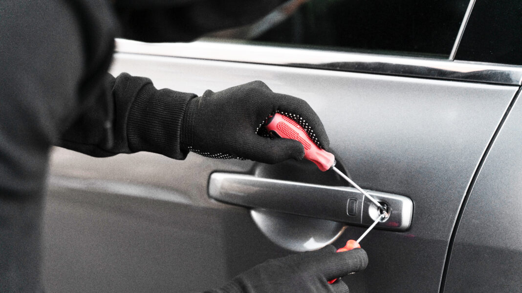 Furti d'Auto - sestante.tv freepik