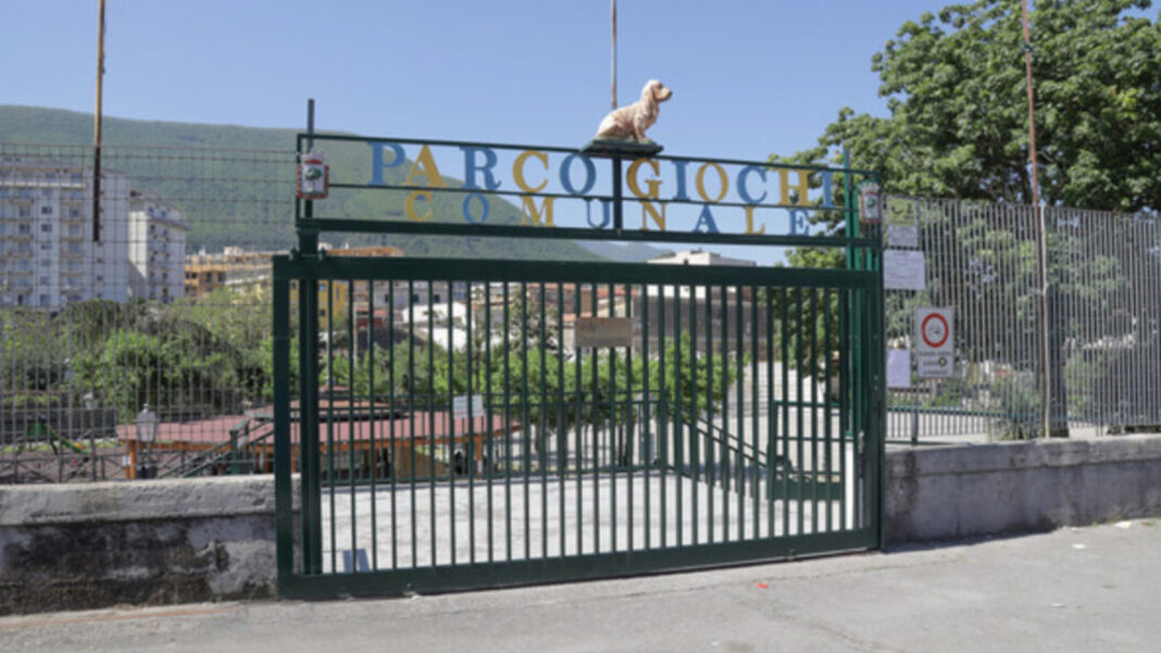 Nocera Inferiore. Parco giochi via Rea - sestante.tv