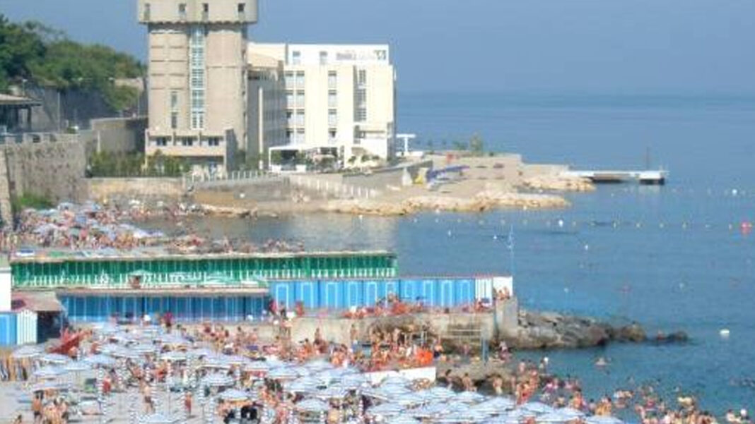 Castellammare di Stabia - Spiagge dal web